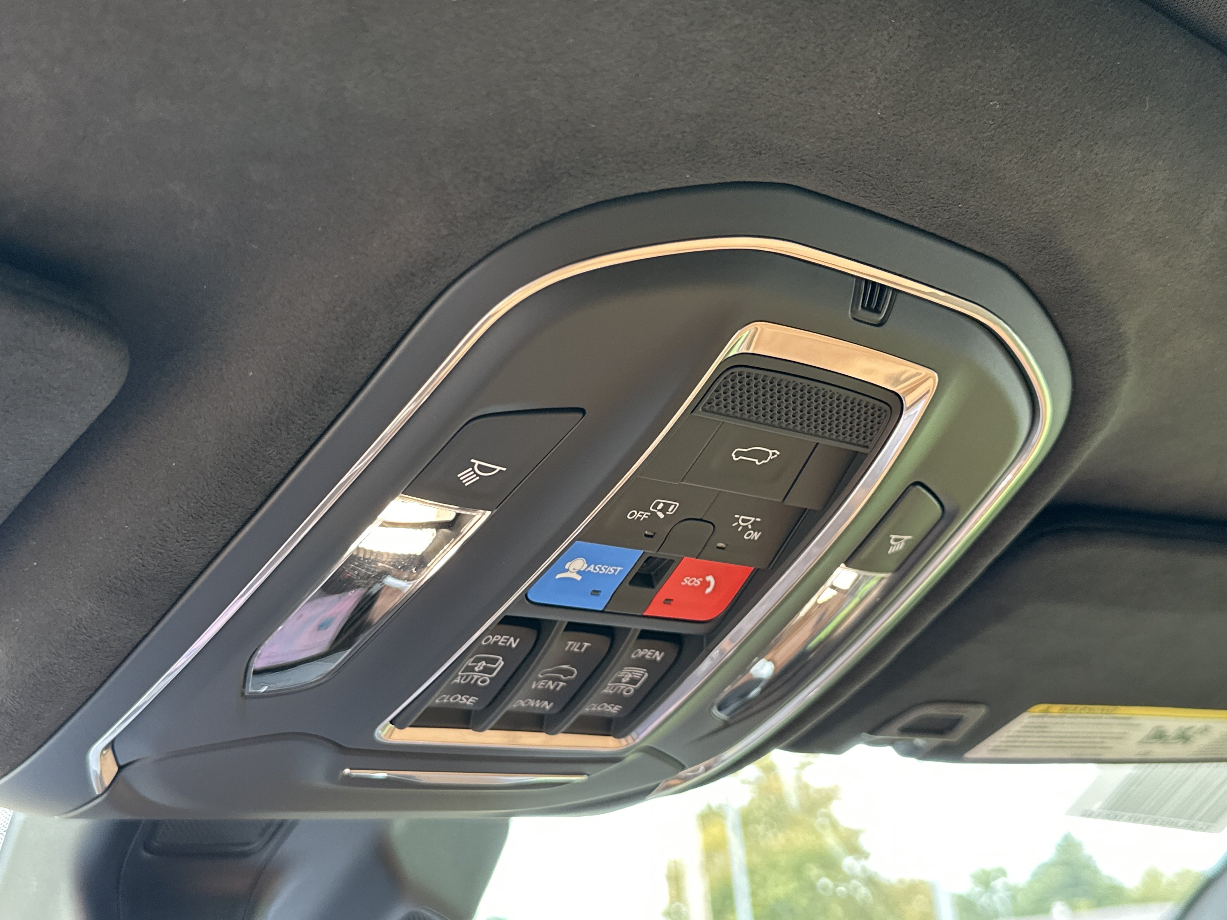 New 2027 Jeep Grand Cherokee Summit AWD/4WD image 14