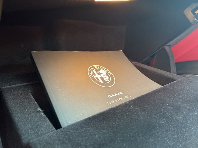 Used 2019 Alfa Romeo Giulia AWD image 54