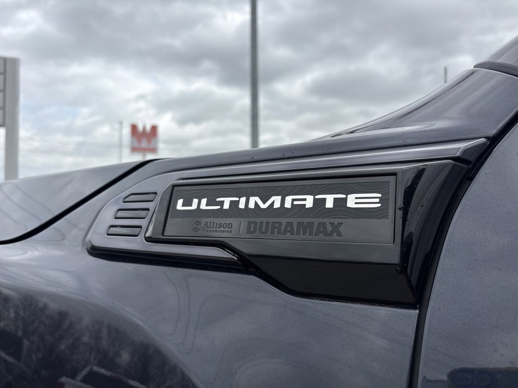 Used 2024 GMC Sierra 3500 Denali Ultimate image 12