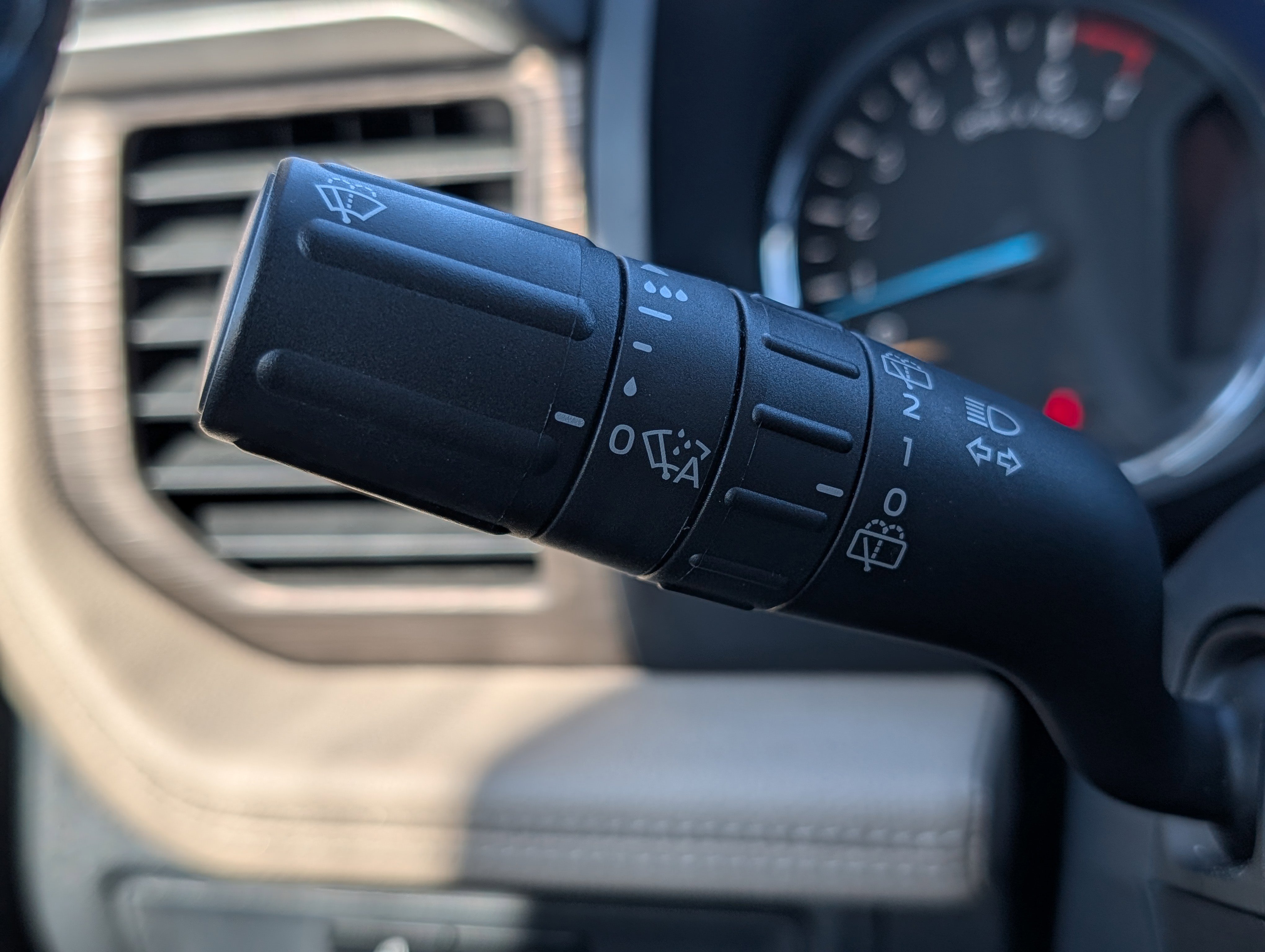 Used 2024 Ford Expedition Max Limited image 27