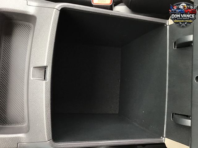 Used 2025 Kia Carnival image 24