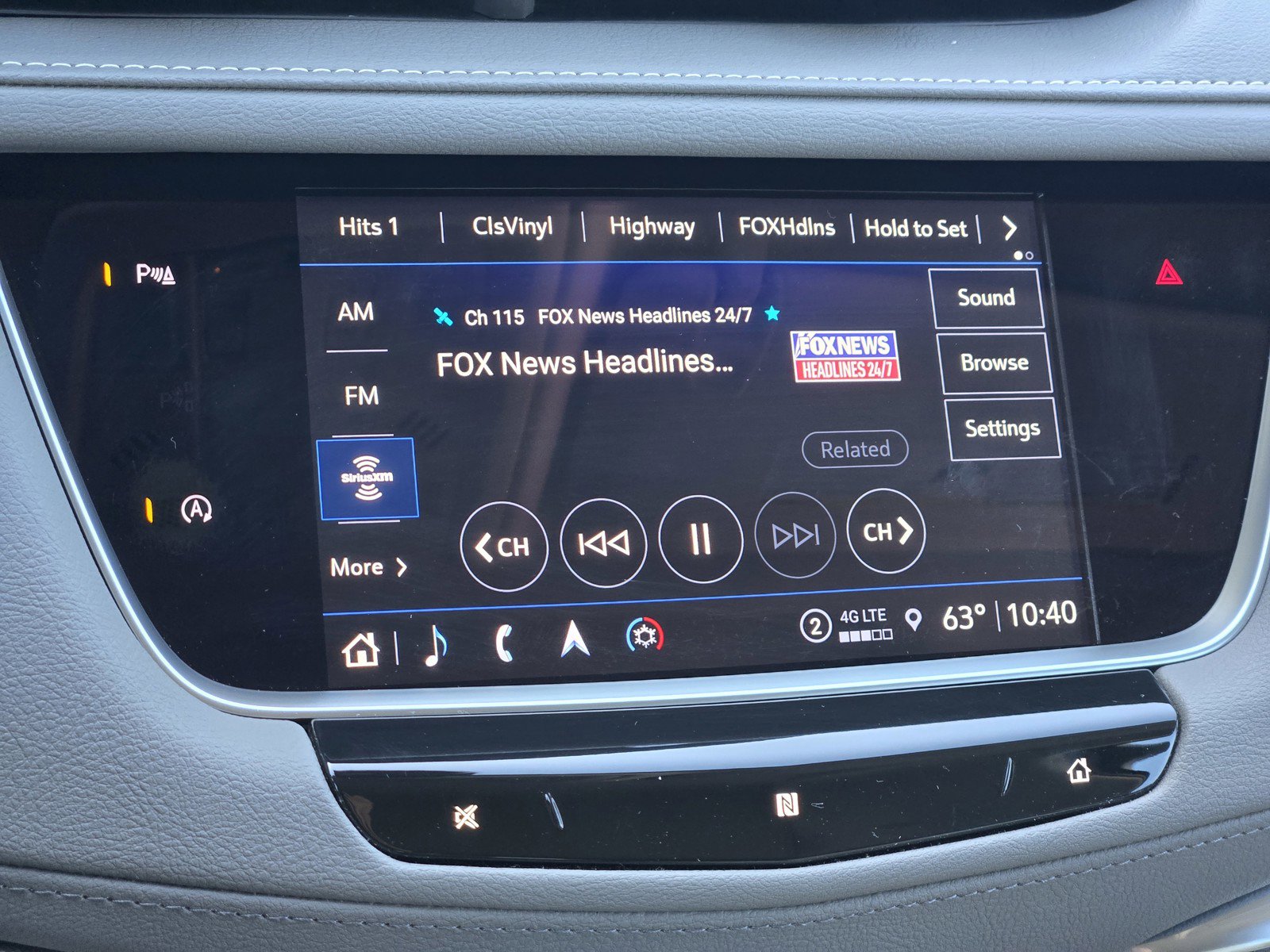 Used 2021 Cadillac XT5 Premium Luxury FWD image 18