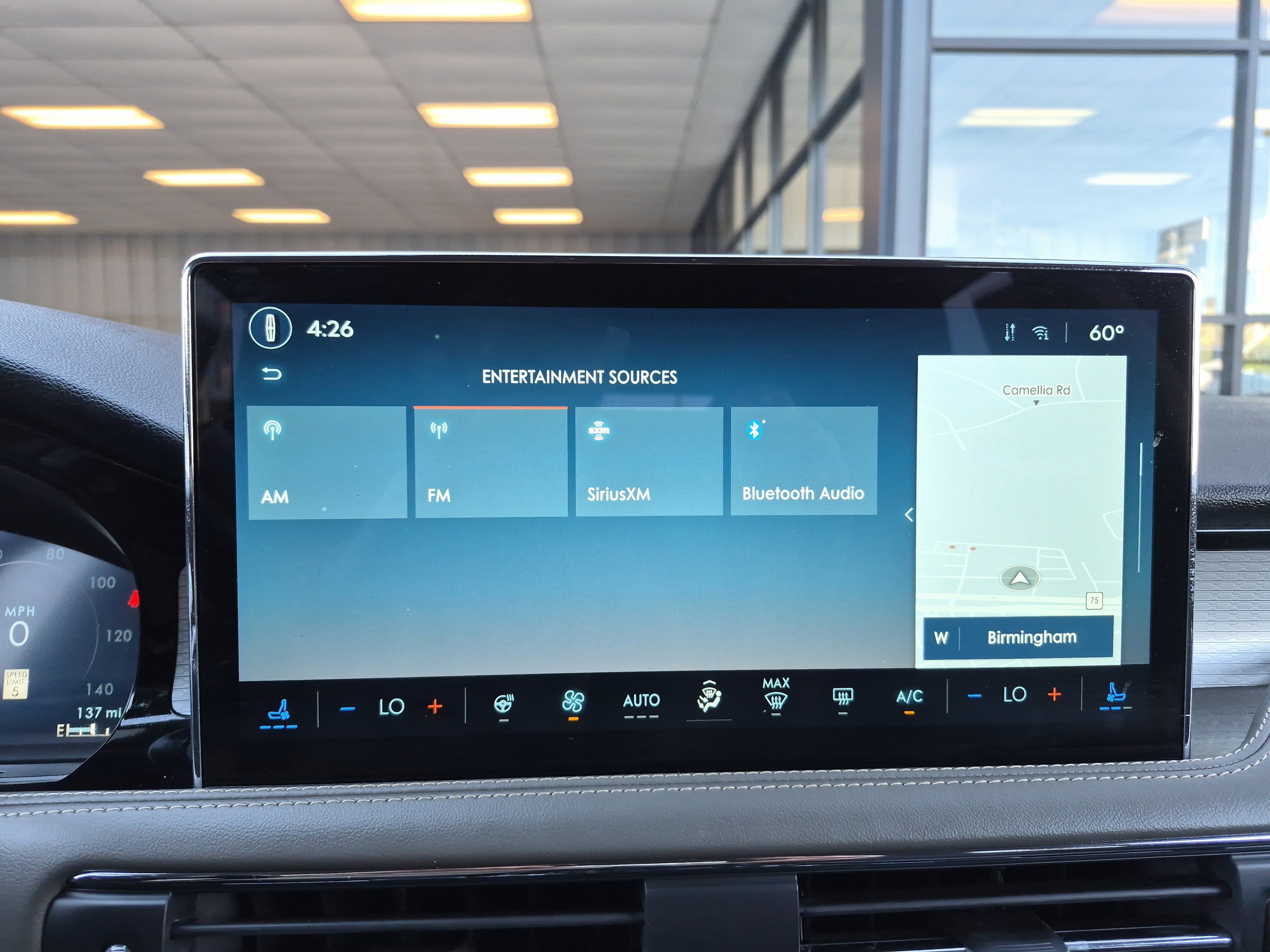 Used 2025 Lincoln Corsair Reserve w/ Towing Package image 34