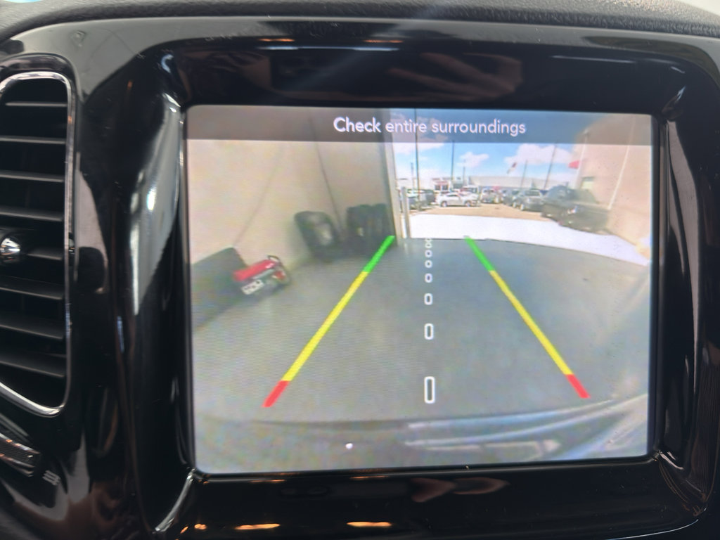 Used 2019 Jeep Compass Limited image 21