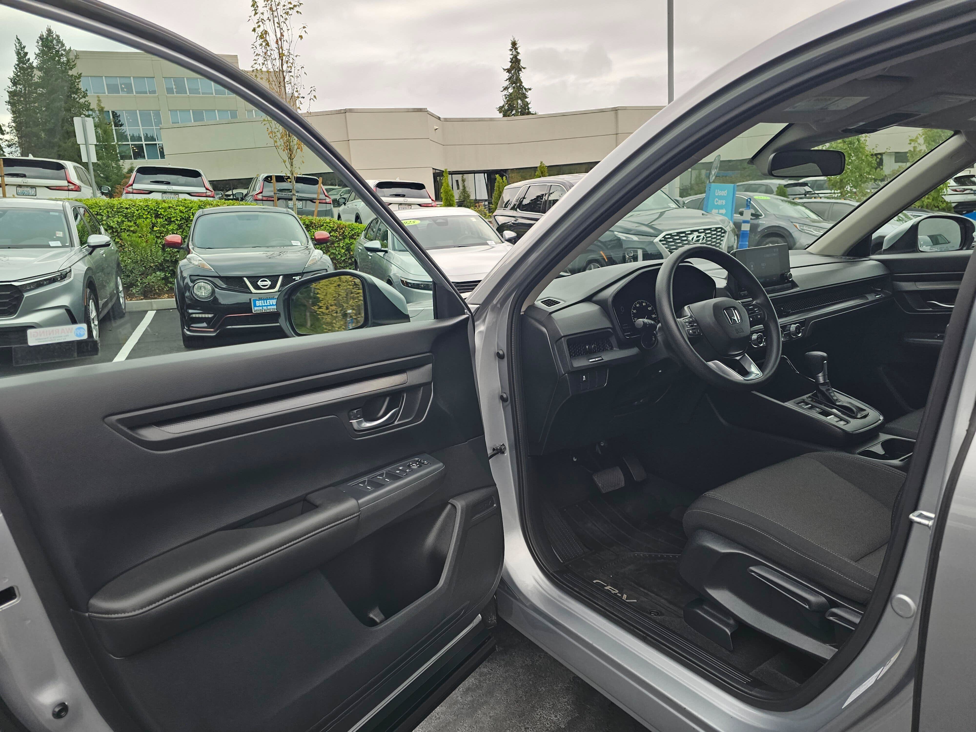 Certified 2025 Honda CR-V LX image 23