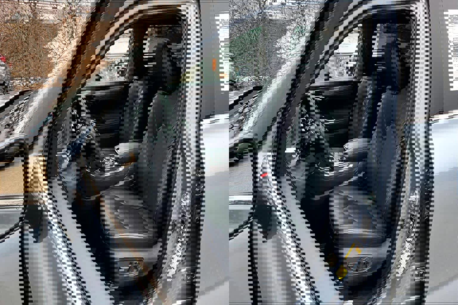 Used 2023 Toyota Highlander Limited image 9