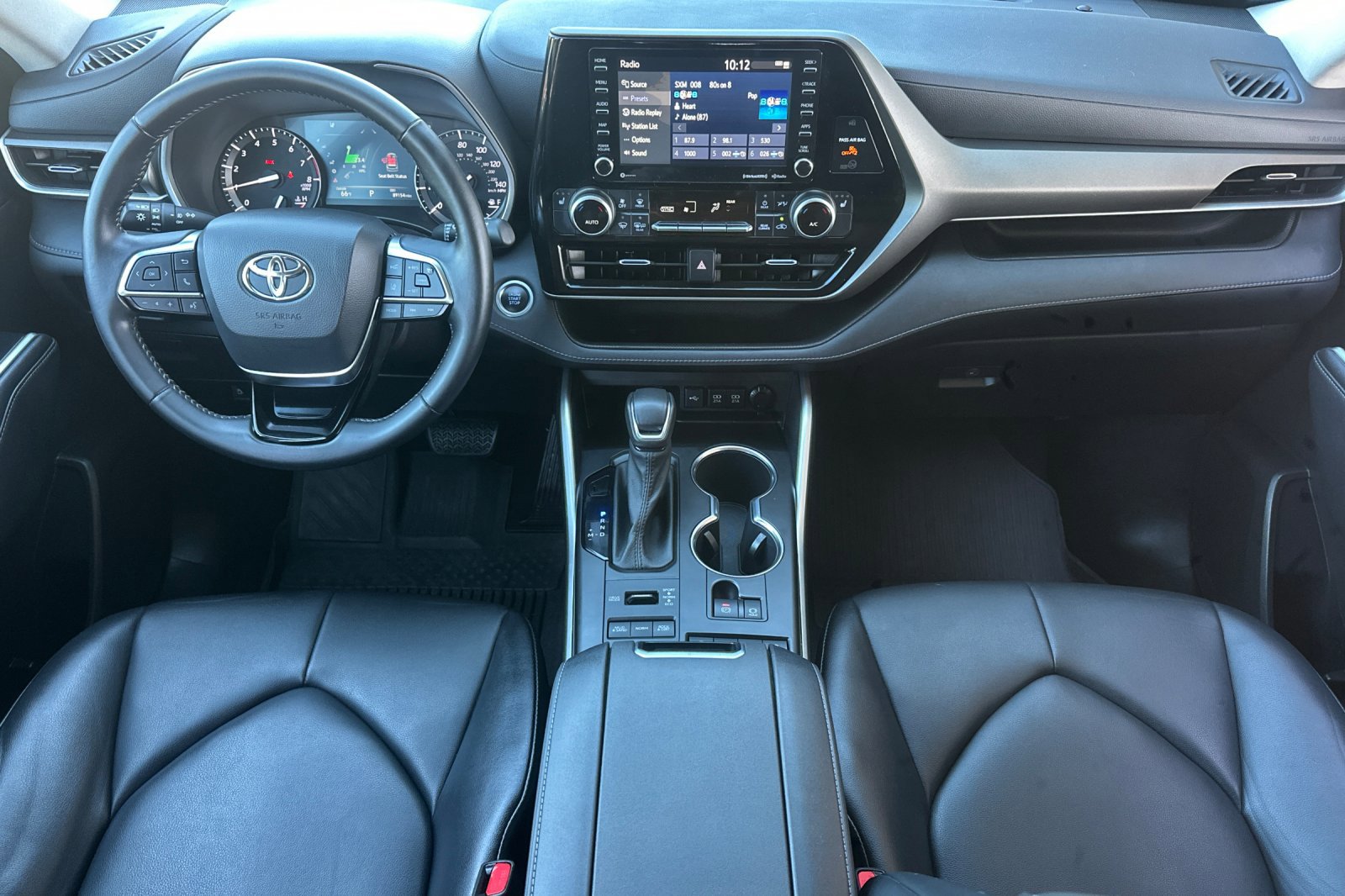 Used 2021 Toyota Highlander XLE image 13