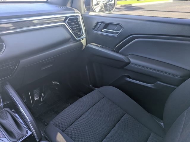 Used 2024 GMC Canyon Elevation w/ Convenience Package image 18