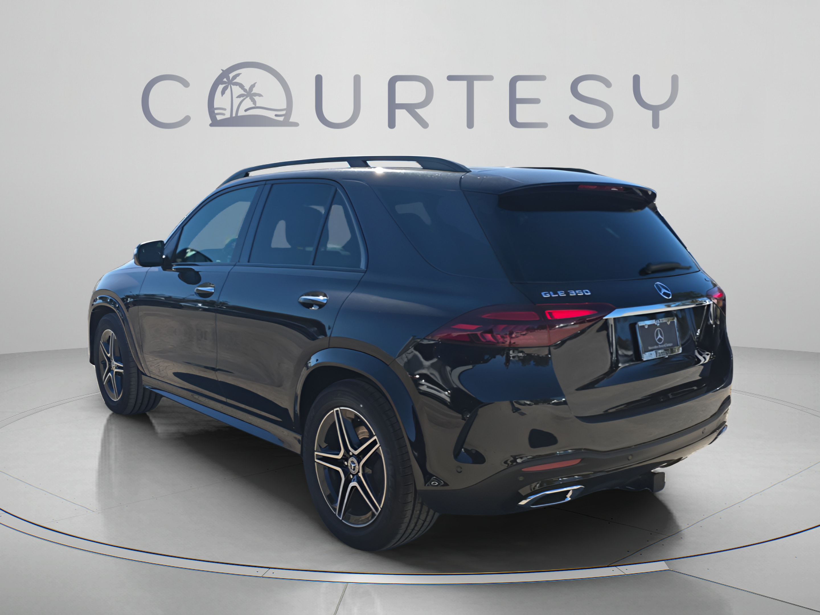 Certified 2026 Mercedes-Benz GLE 350 4MATIC image 2