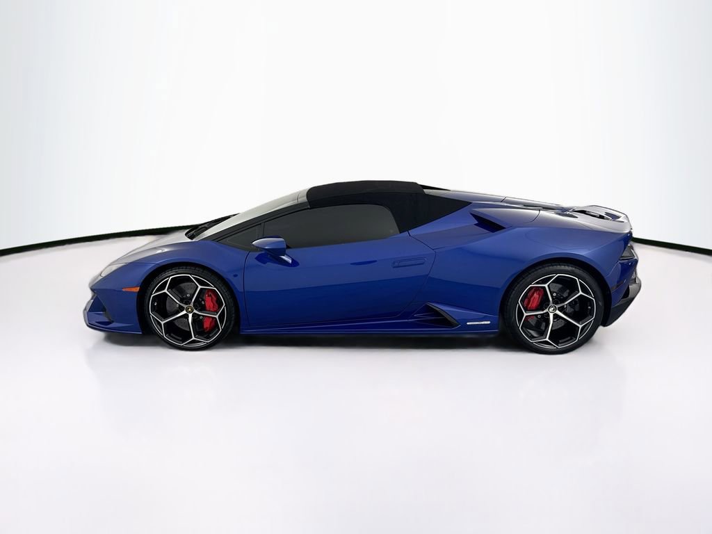 Used 2020 Lamborghini Huracan EVO image 36