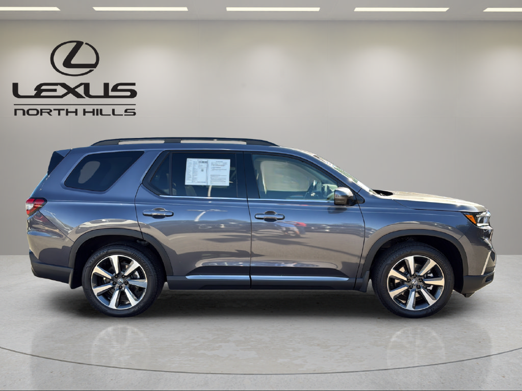 Used 2024 Honda Pilot Elite image 5