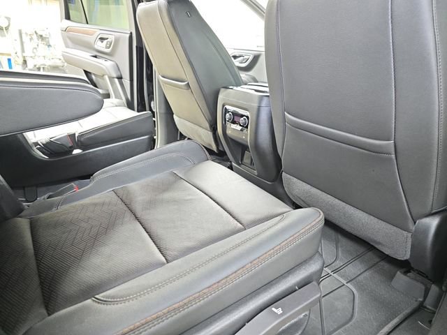 Used 2022 Chevrolet Tahoe High Country image 15