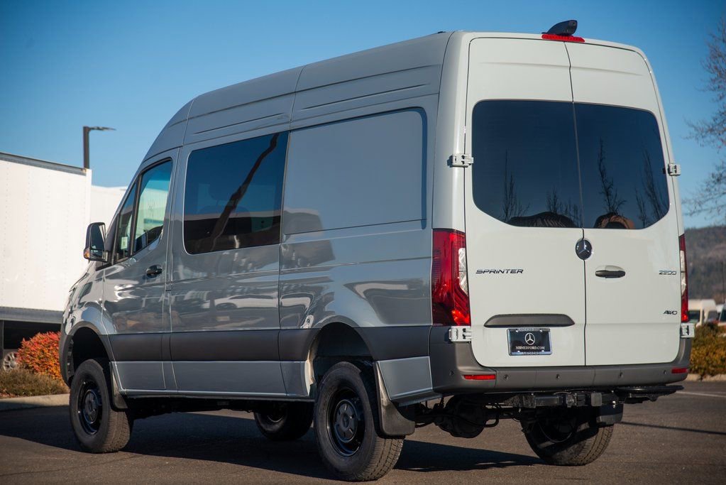 New 2025 Mercedes-Benz Sprinter 2500 image 10