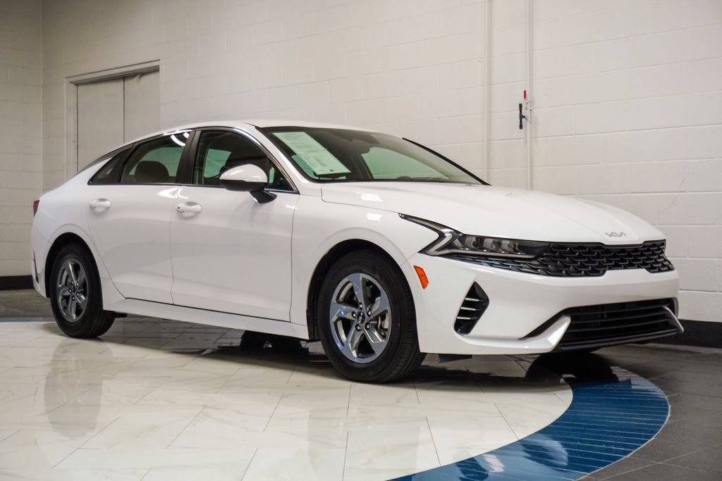 Used 2022 Kia K5 LXS FWD image 5