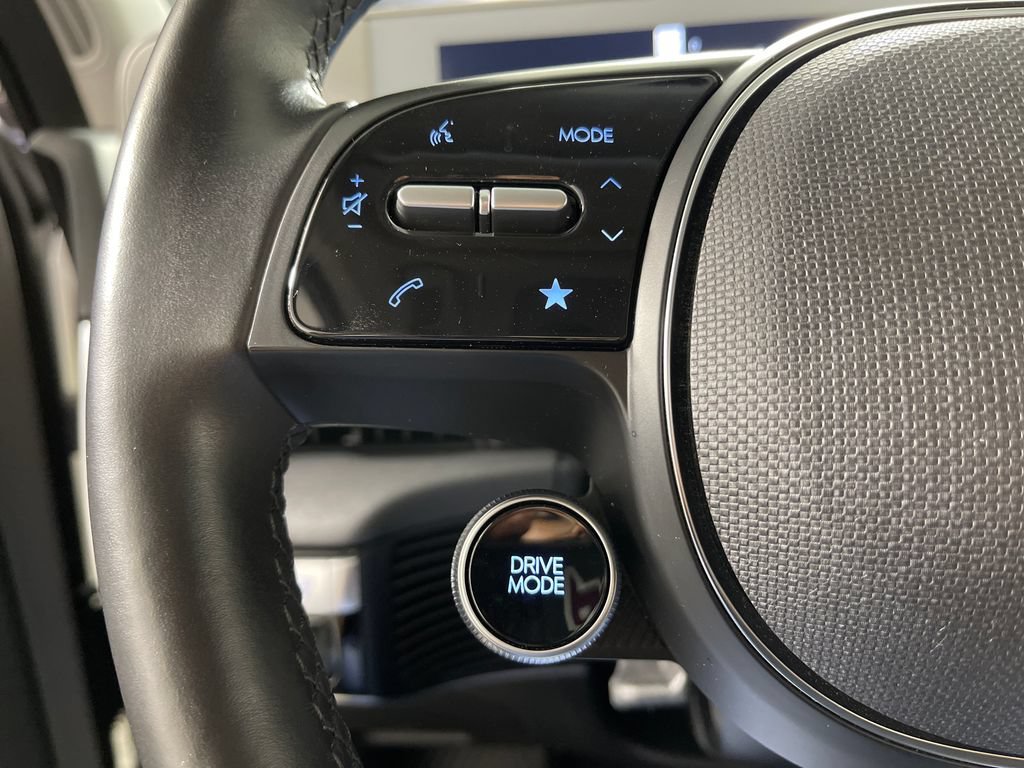 Certified 2024 Hyundai Ioniq 5 Limited RWD image 31