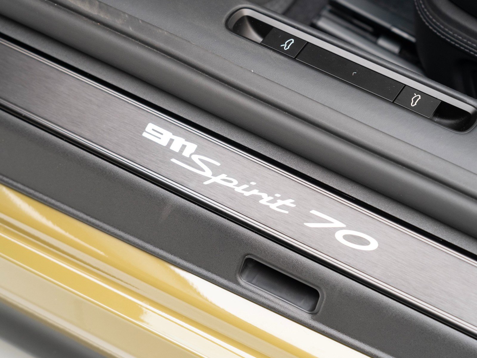 Certified 2026 Porsche 911 GTS image 16