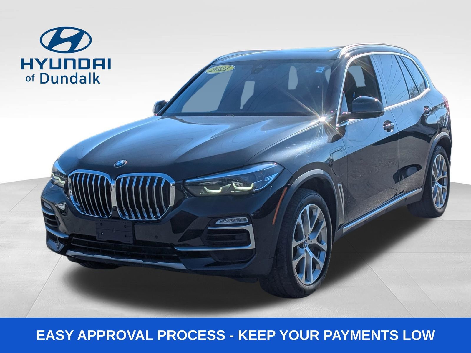 Used 2021 BMW X5 xDrive45e w/ Parking Assistance Package AWD/4WD video 1