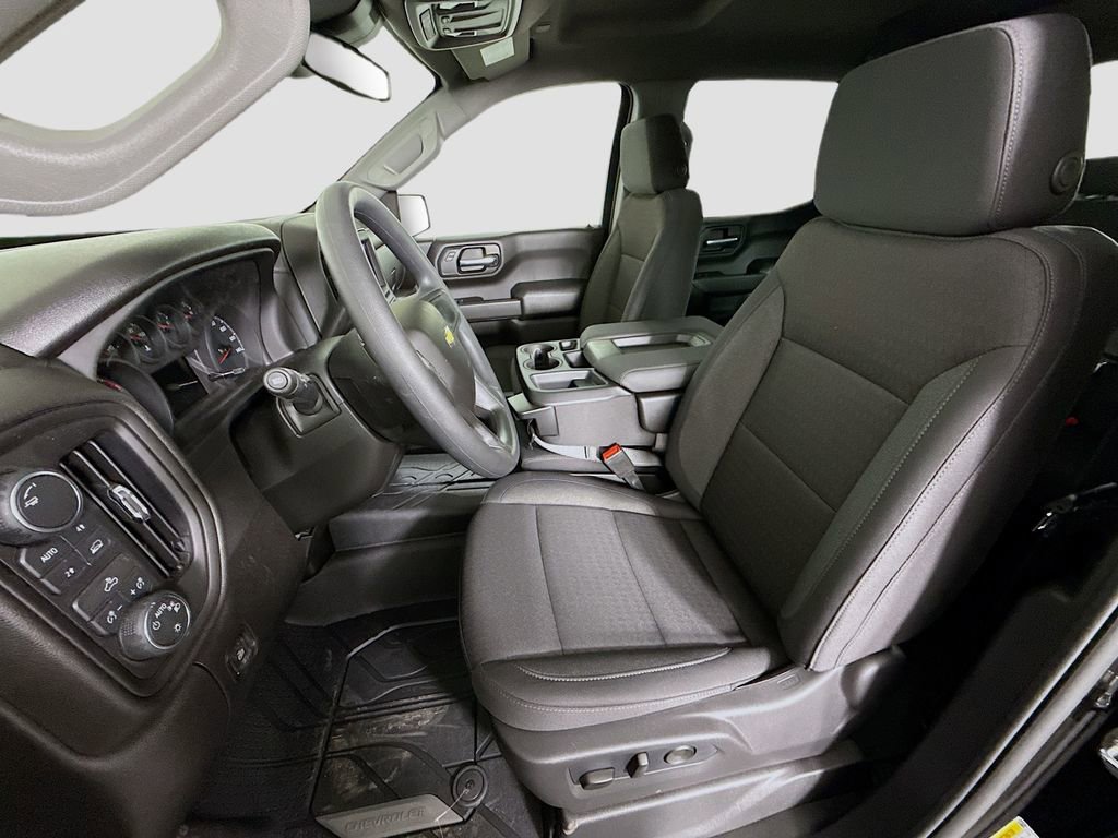 New 2026 Chevrolet Silverado 1500 Custom w/ Turbomax Blackout Package image 19