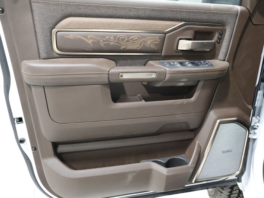 New 2026 RAM 3500 Longhorn image 8