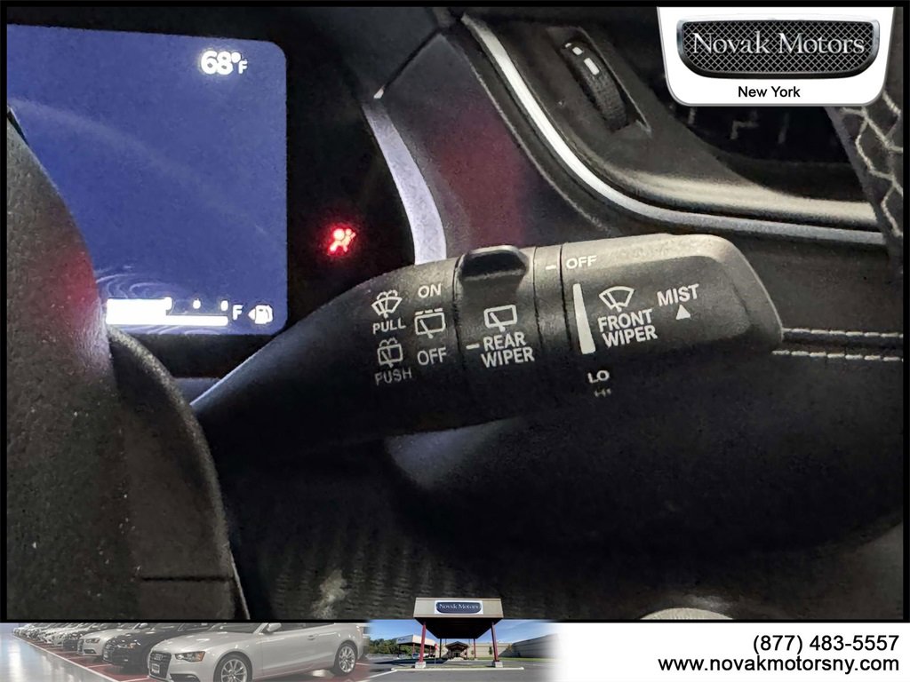 Used 2023 Jeep Grand Cherokee Altitude image 20