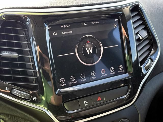 Used 2019 Jeep Cherokee Limited FWD image 23