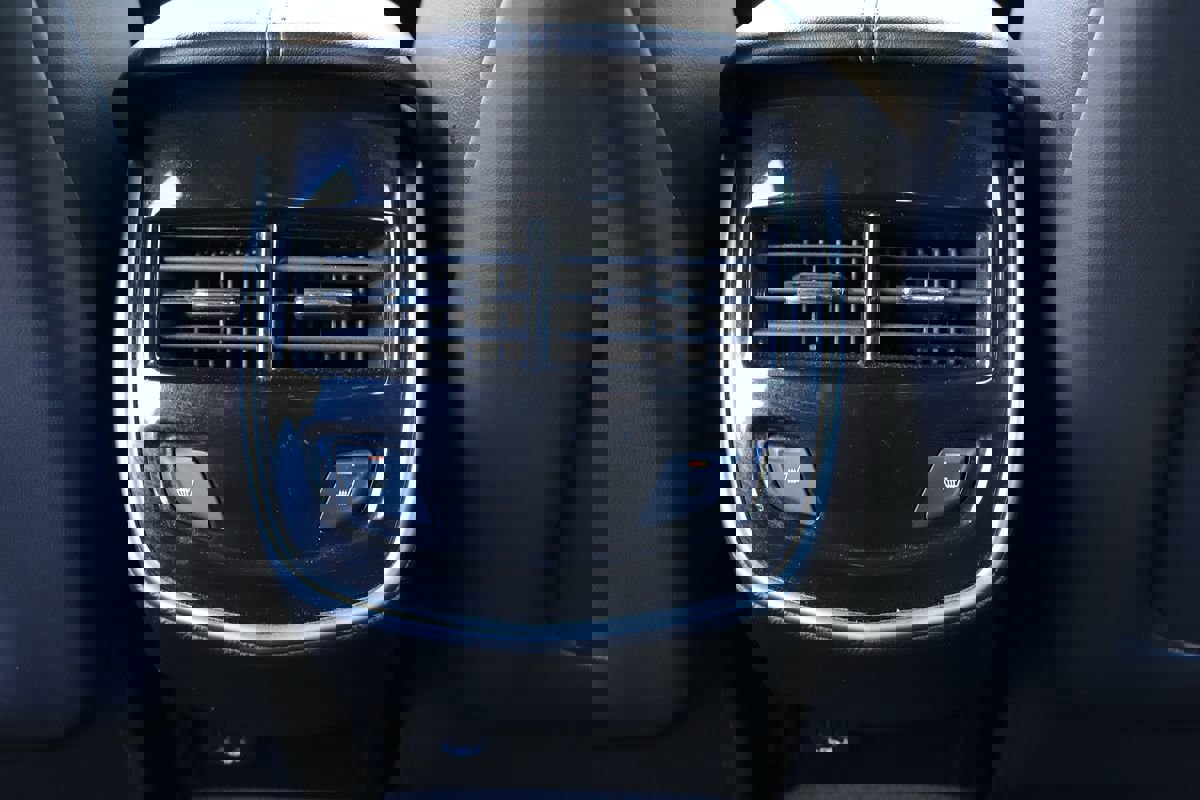 Used 2019 Cadillac XTS Luxury image 29