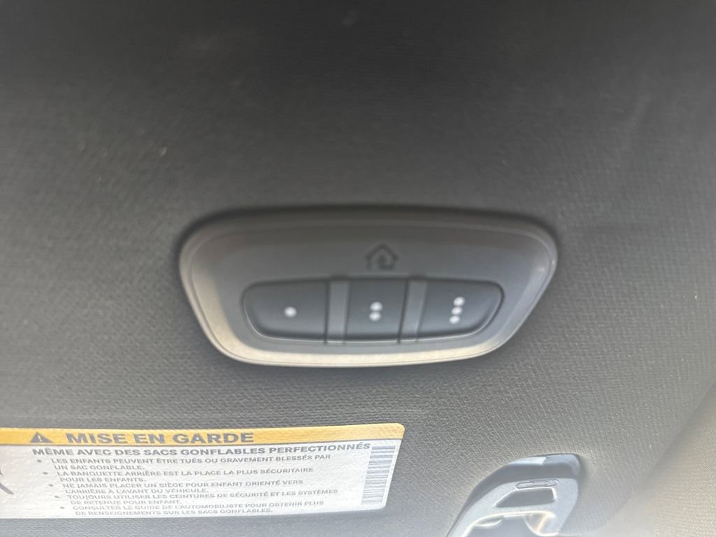 Used 2024 RAM 3500 Laramie w/ Sport Appearance Package image 25