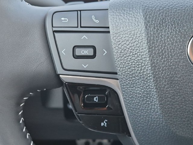 New 2026 Toyota Camry Hybrid AWD/4WD image 15