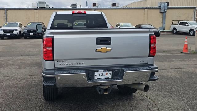 Used 2019 Chevrolet Silverado 2500 LTZ w/ Duramax Plus Package AWD/4WD image 7