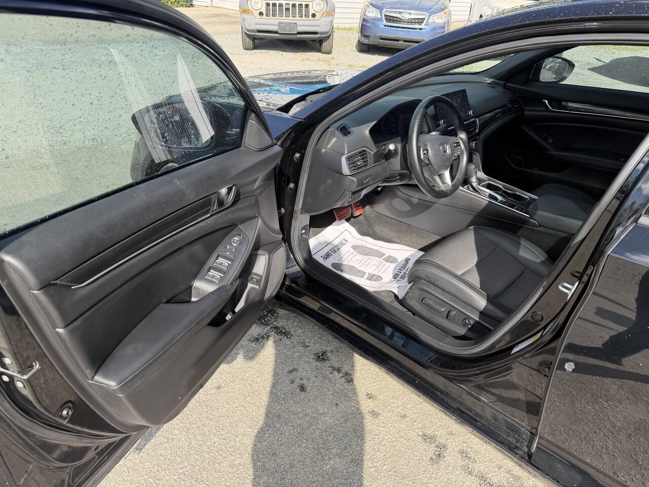 Used 2021 Honda Accord Sport image 11