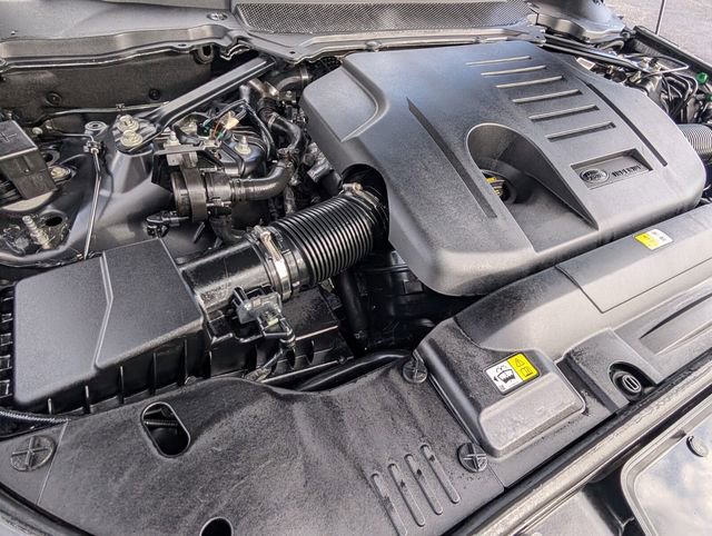 Used 2019 Land Rover Range Rover Sport HST image 21