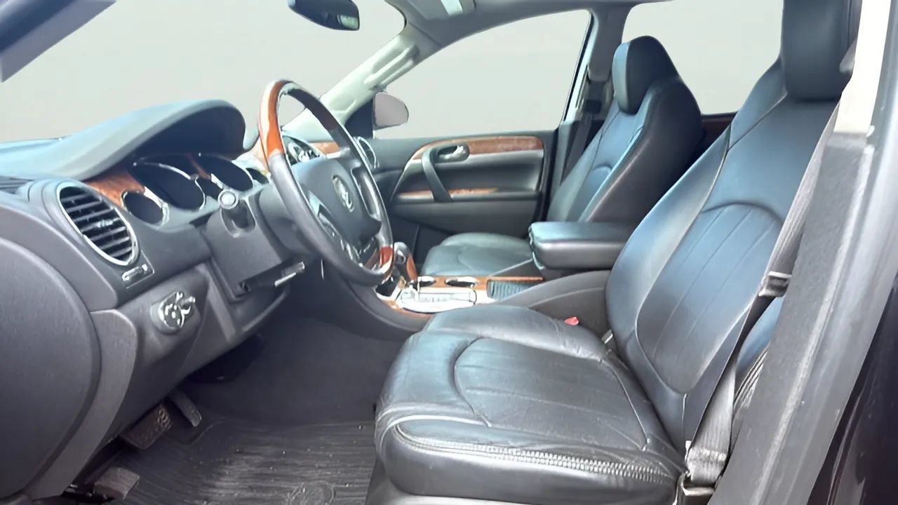 Used 2011 Buick Enclave CXL AWD/4WD image 14