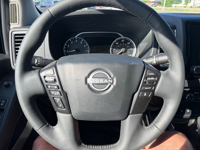 Used 2024 Nissan Frontier SV w/ SV Convenience Package RWD image 30