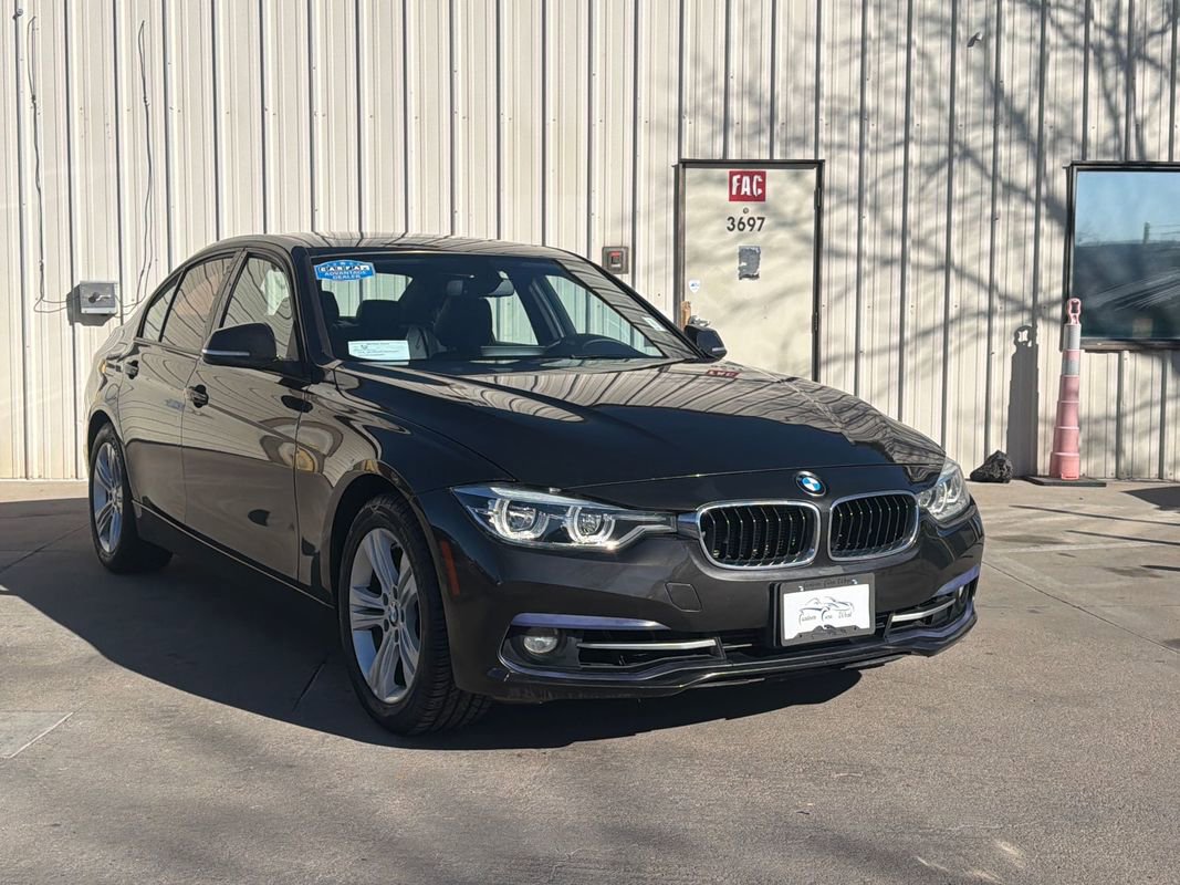 Used 2016 BMW 328i xDrive Sedan image 3