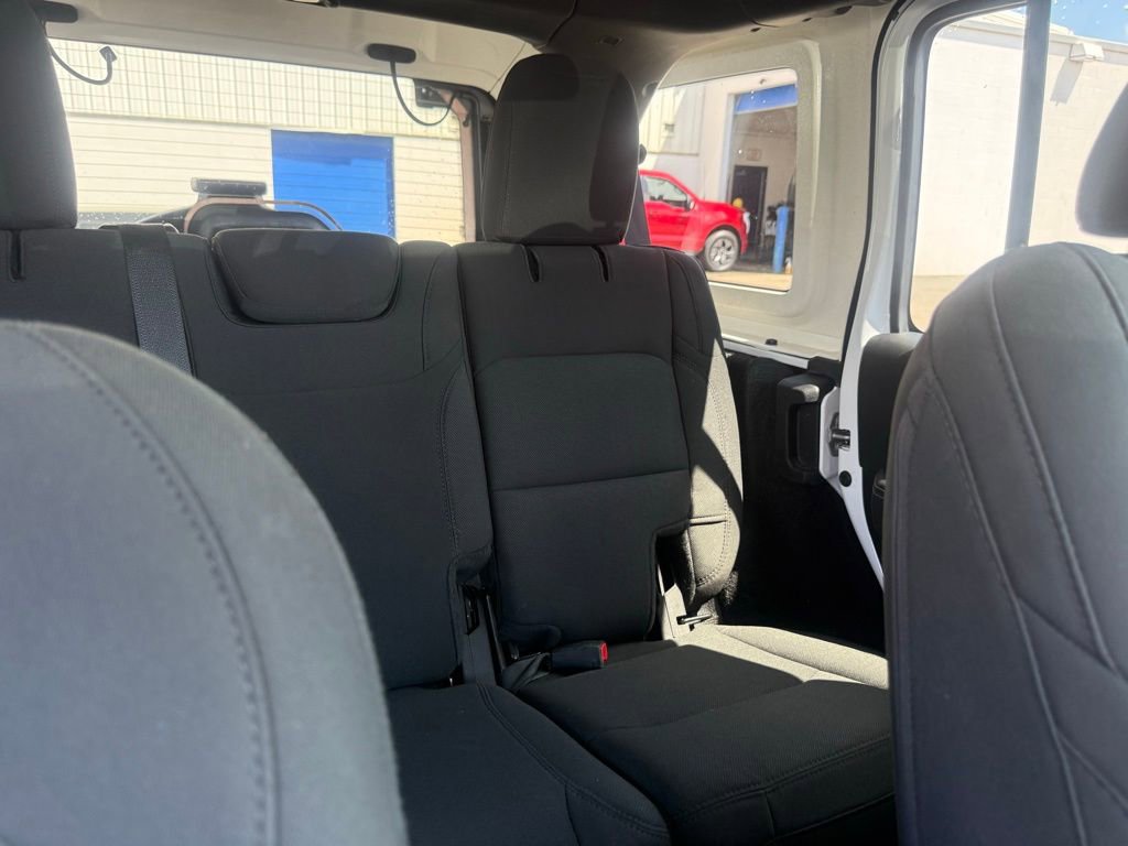 Used 2021 Jeep Wrangler Unlimited Sahara w/ Dual Top Group image 63