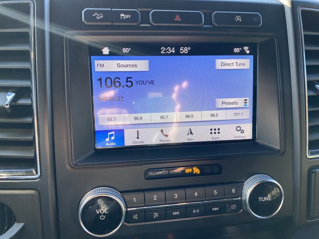 Used 2019 Ford Expedition Limited image 24