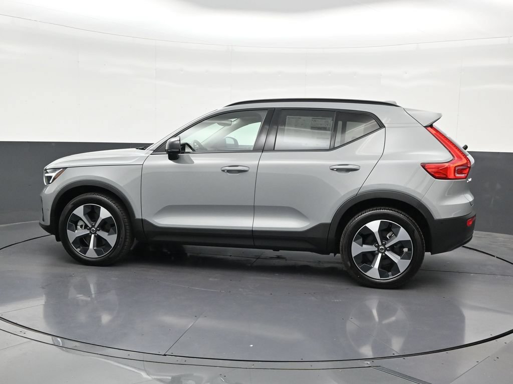 New 2026 Volvo XC40 B5 Plus w/ Protection Package Premier AWD/4WD image 2