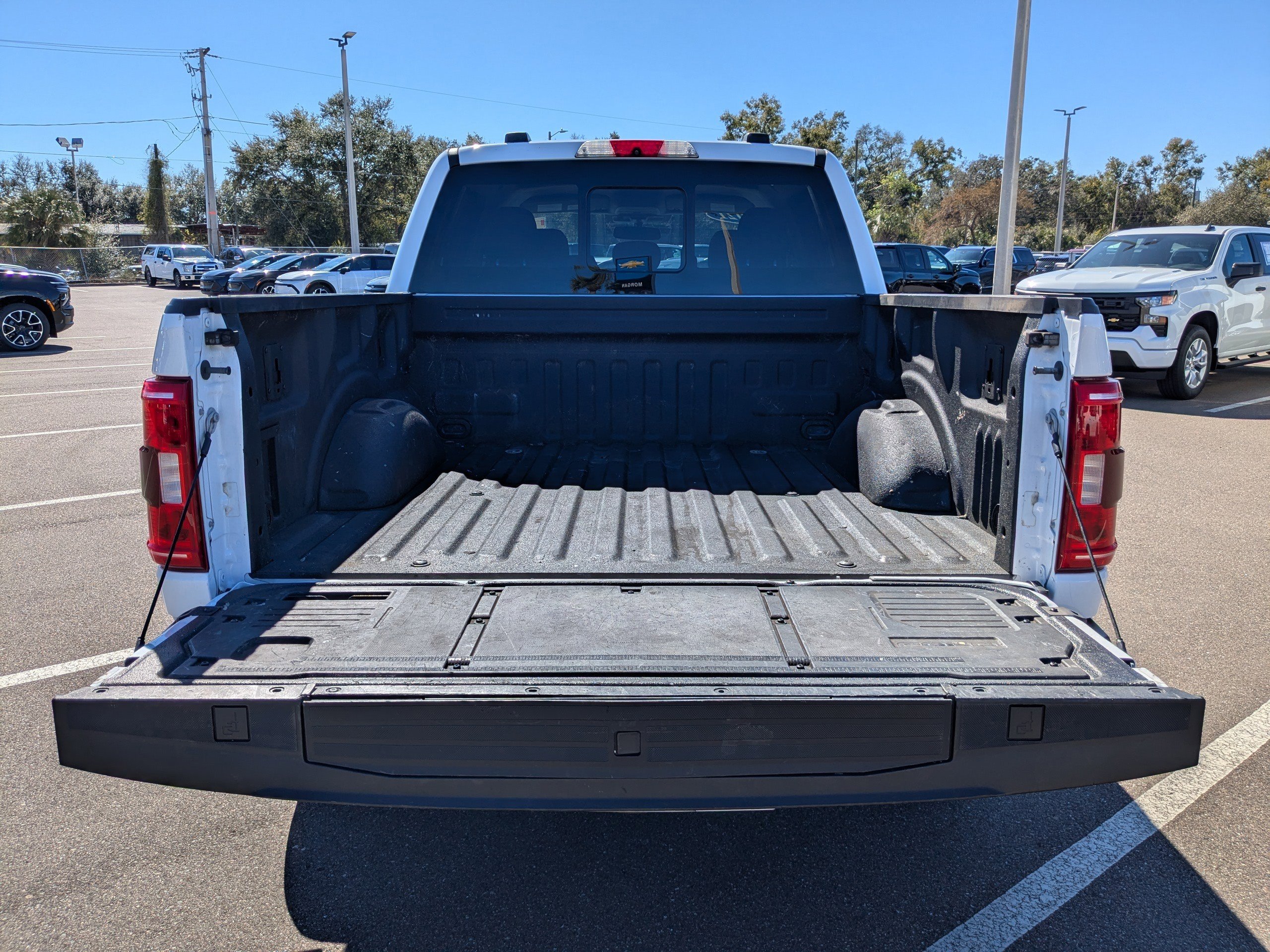 Used 2021 Ford F150 XLT w/ Equipment Group 302A High image 12