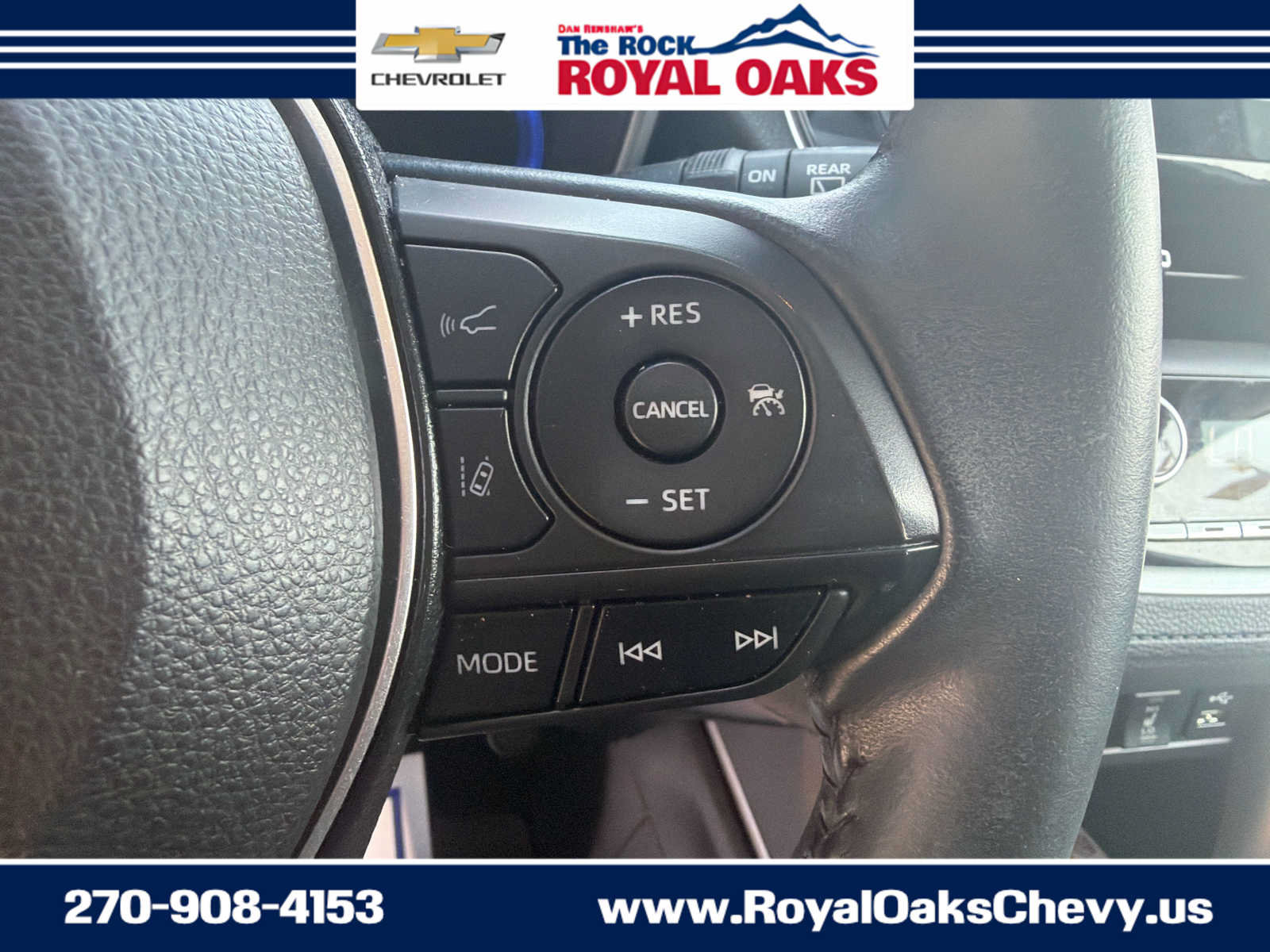 Used 2022 Toyota Corolla Cross XLE w/ Convenience Package AWD/4WD image 16