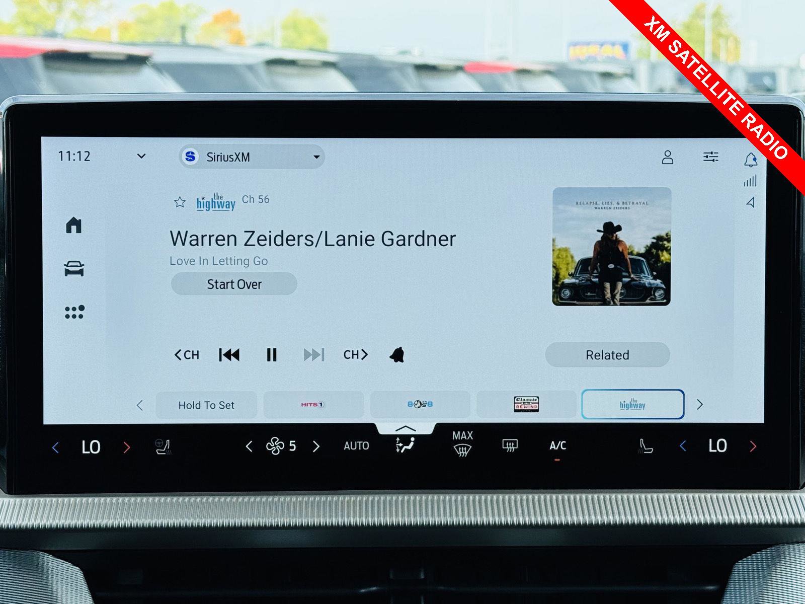 New 2026 Ford Explorer Active w/ Active Comfort Package image 6