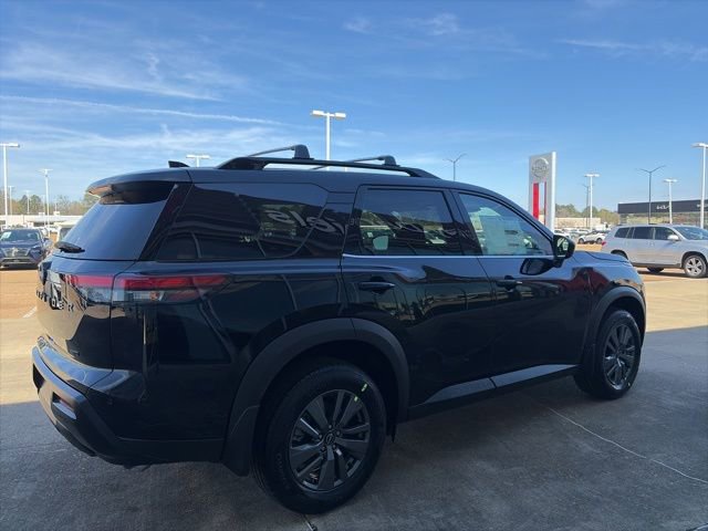 New 2026 Nissan Pathfinder SV image 4