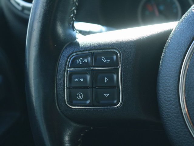 Used 2012 Jeep Wrangler Unlimited Rubicon AWD/4WD image 18