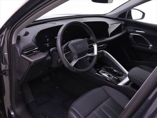 Certified 2025 Audi Q5 Premium w/ Convenience Package image 6