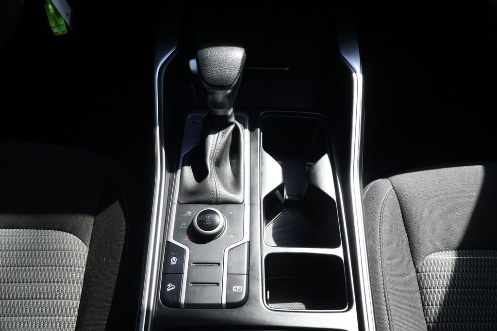 Used 2022 Kia Sorento LX image 18