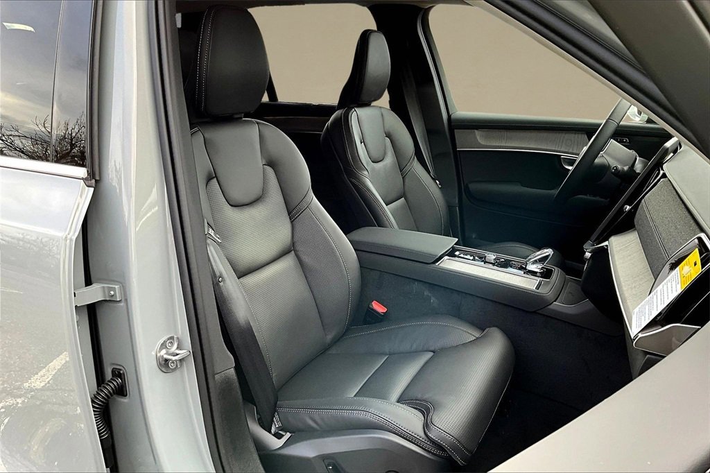 New 2026 Volvo XC90 B6 Ultra image 11