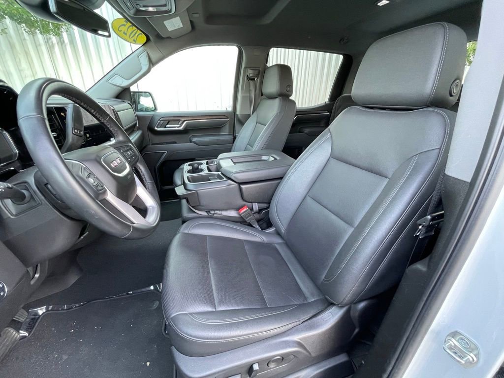 Used 2025 GMC Sierra 1500 SLT AWD/4WD image 23