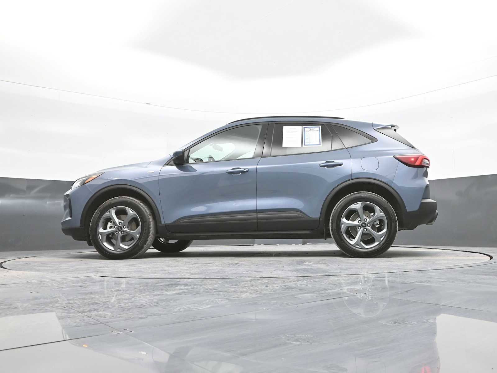 Used 2025 Ford Escape ST-Line Select image 38