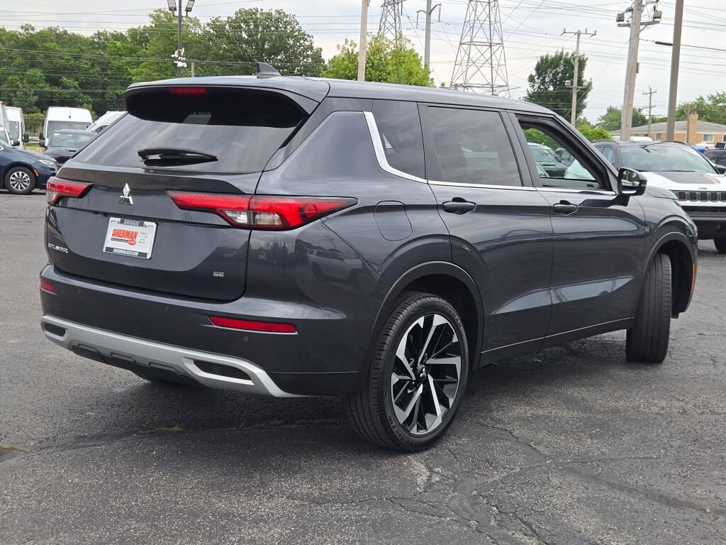Used 2024 Mitsubishi Outlander SE AWD/4WD image 21