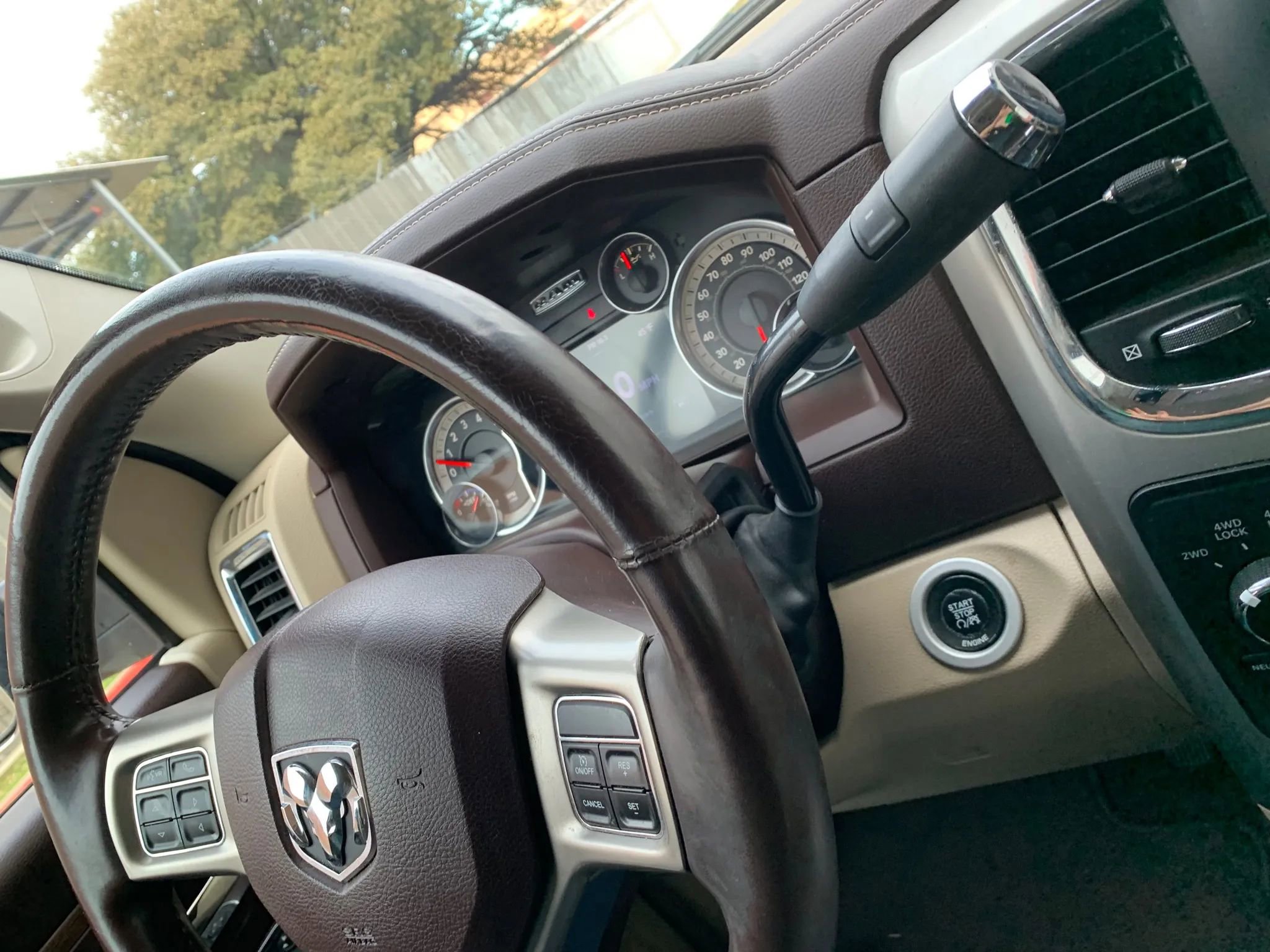 Used 2016 RAM 2500 Laramie image 38