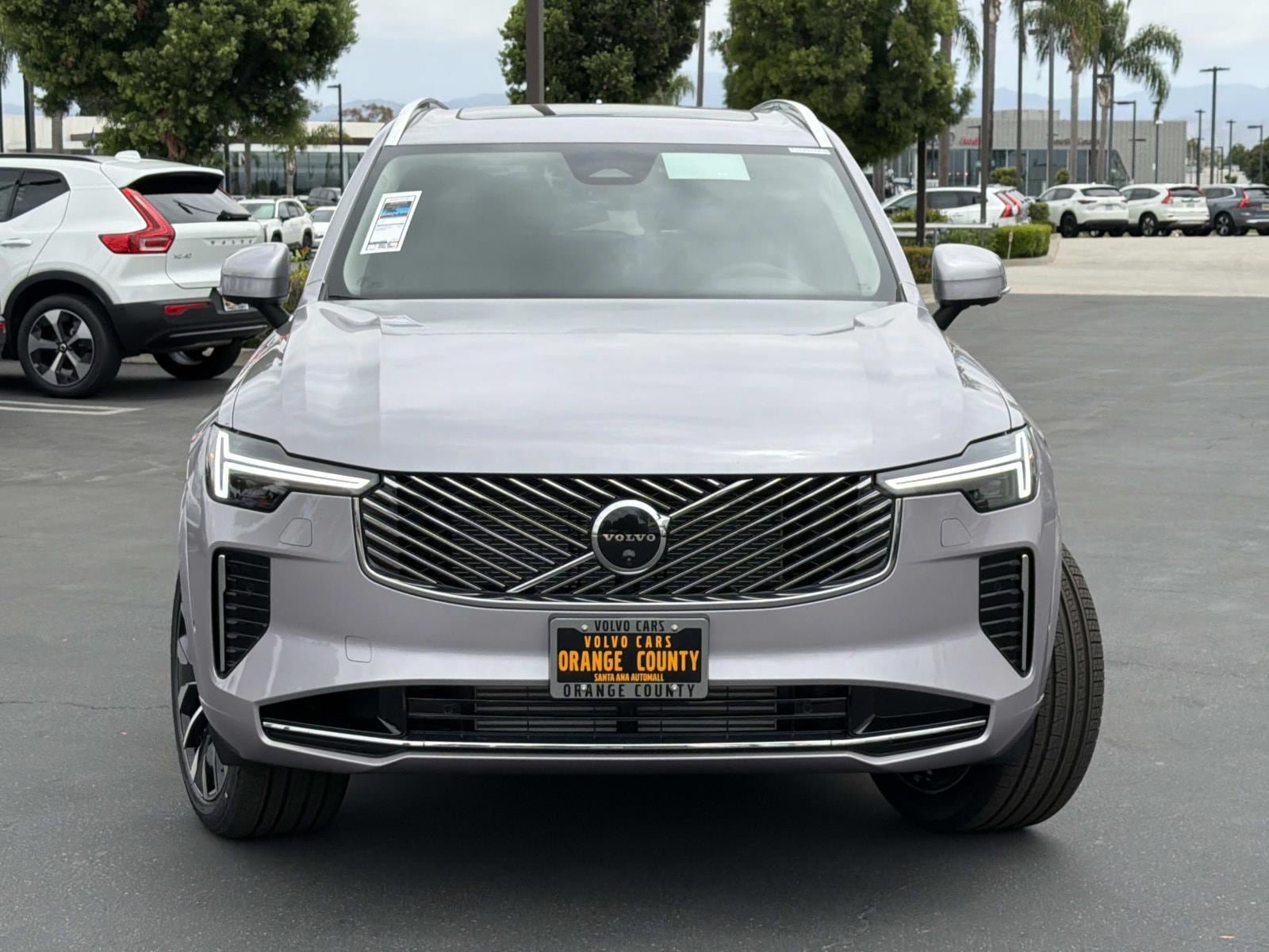 New 2026 Volvo XC90 T8 Plus AWD/4WD image 2
